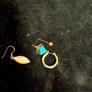 Miss matches earrings